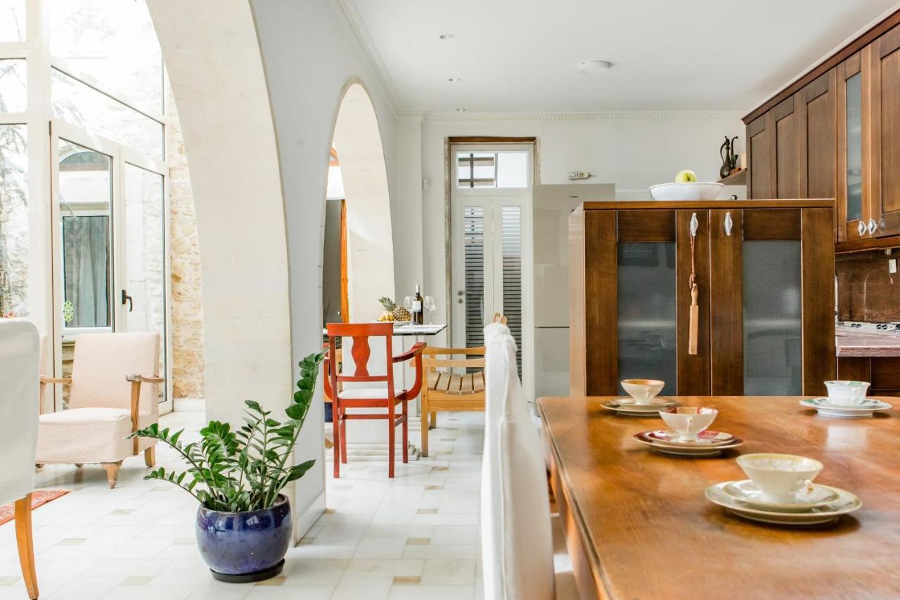 Minimalist Stone Country House Archanes Exterior photo
